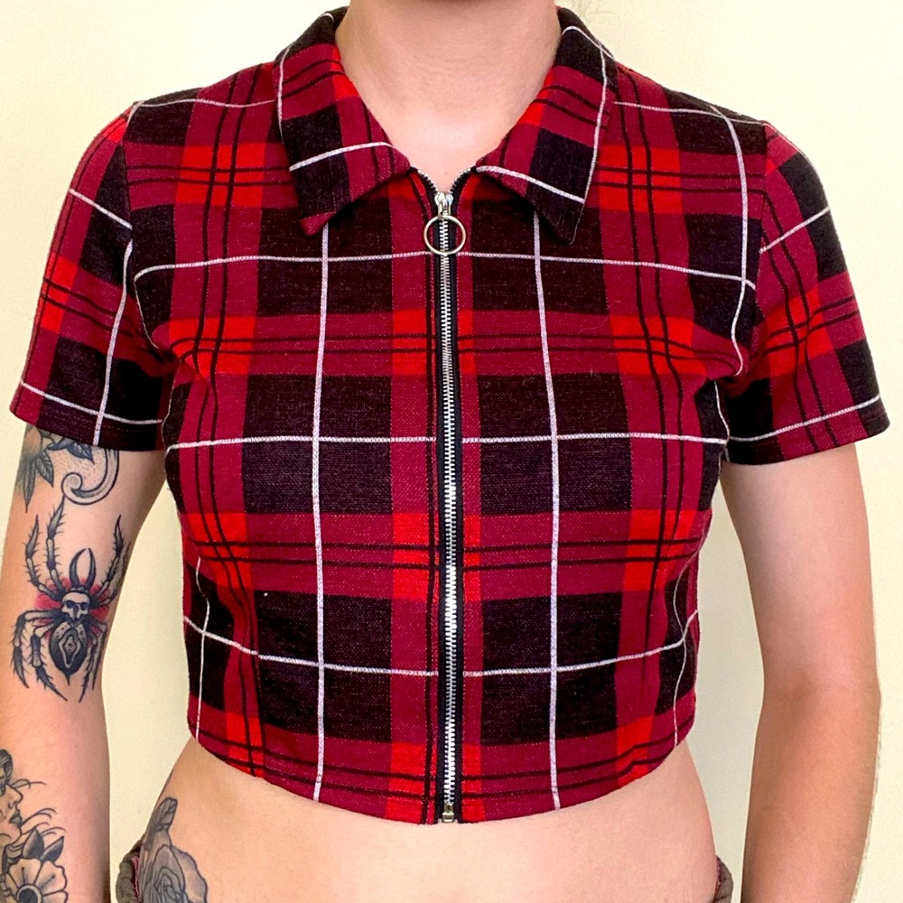 Crop top
